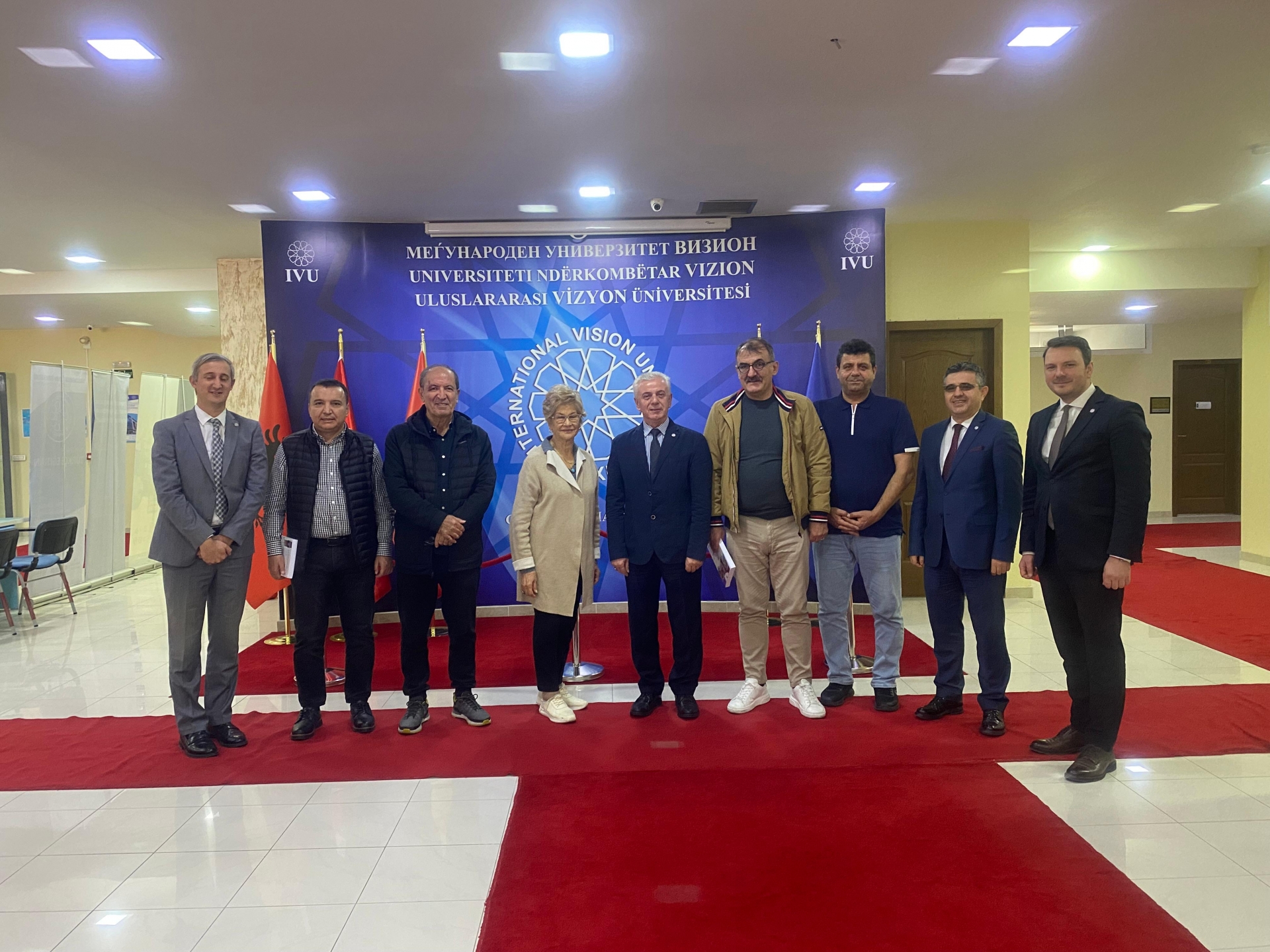 AKLIMA BİR FİKİR GELDİ”NİN ÜÇÜNCÜ DURAĞI: MAKEDONYA GOSTİVAR ULUSLARARASI VİZYON ÜNİVERSİTESİ OLDU.