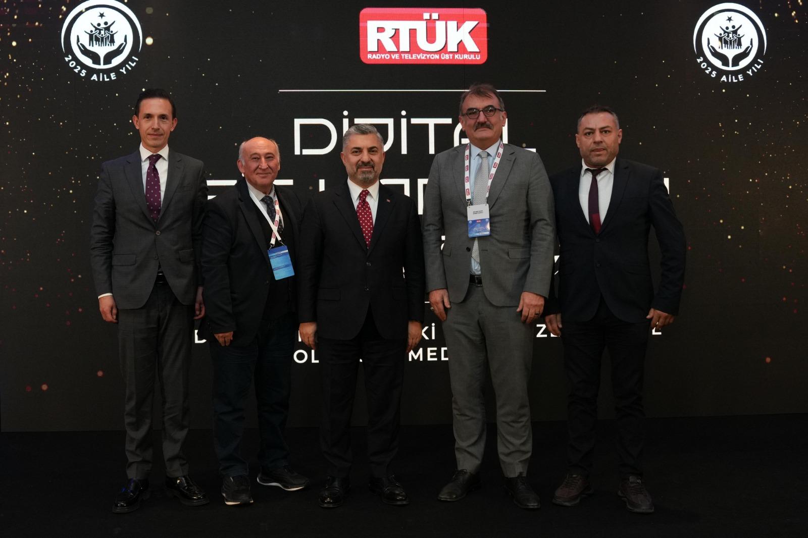 GÜÇLÜ MEDYA, BİLİNÇLİ TOPLUM ZİRVESİ BAŞARIYLA TAMAMLANDI