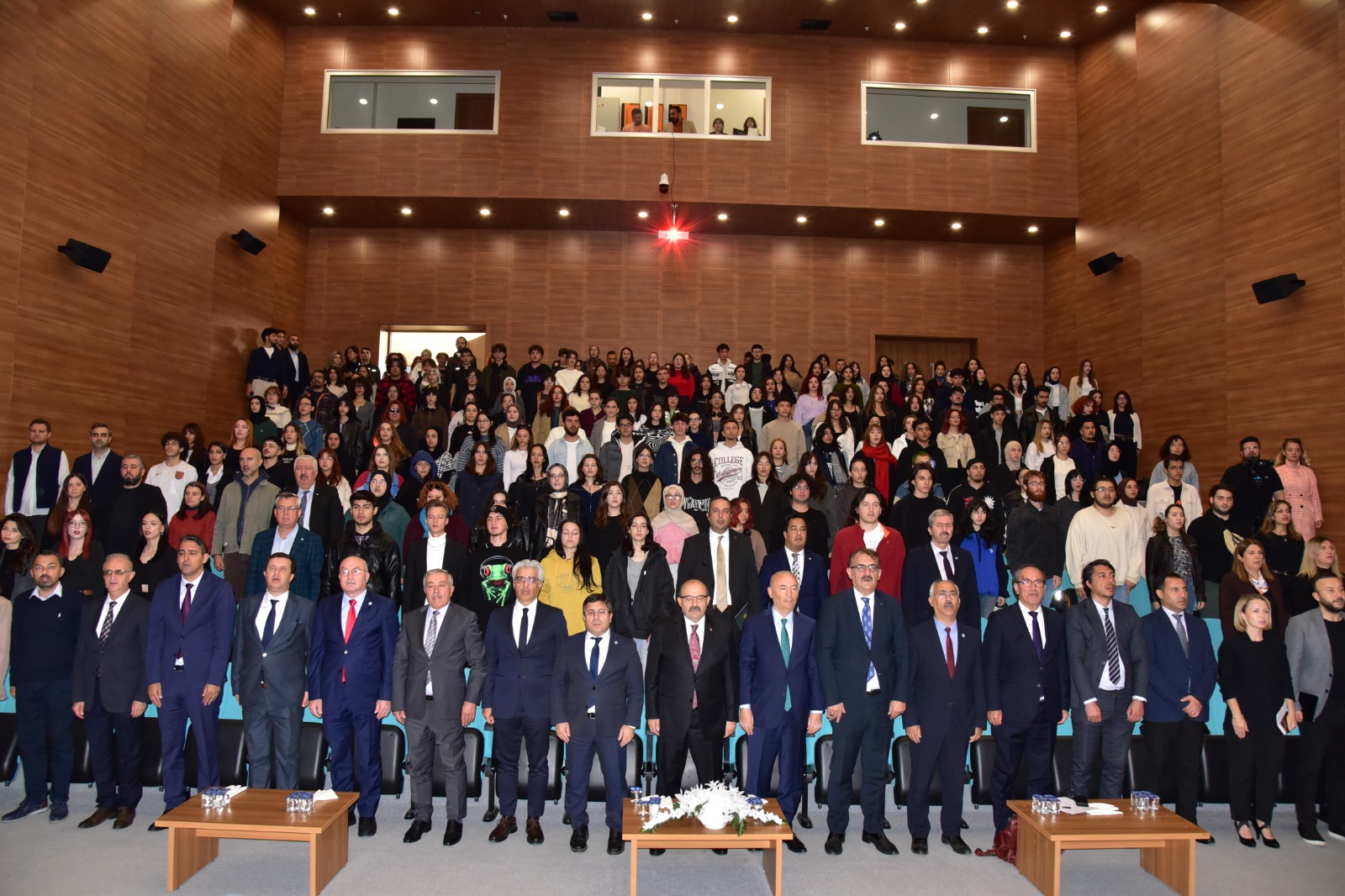 “AKLIMA BİR FİKİR GELDİ”NİN İKİNCİ DURAĞI: BALIKESİR ÜNİVERSİTESİ OLDU.