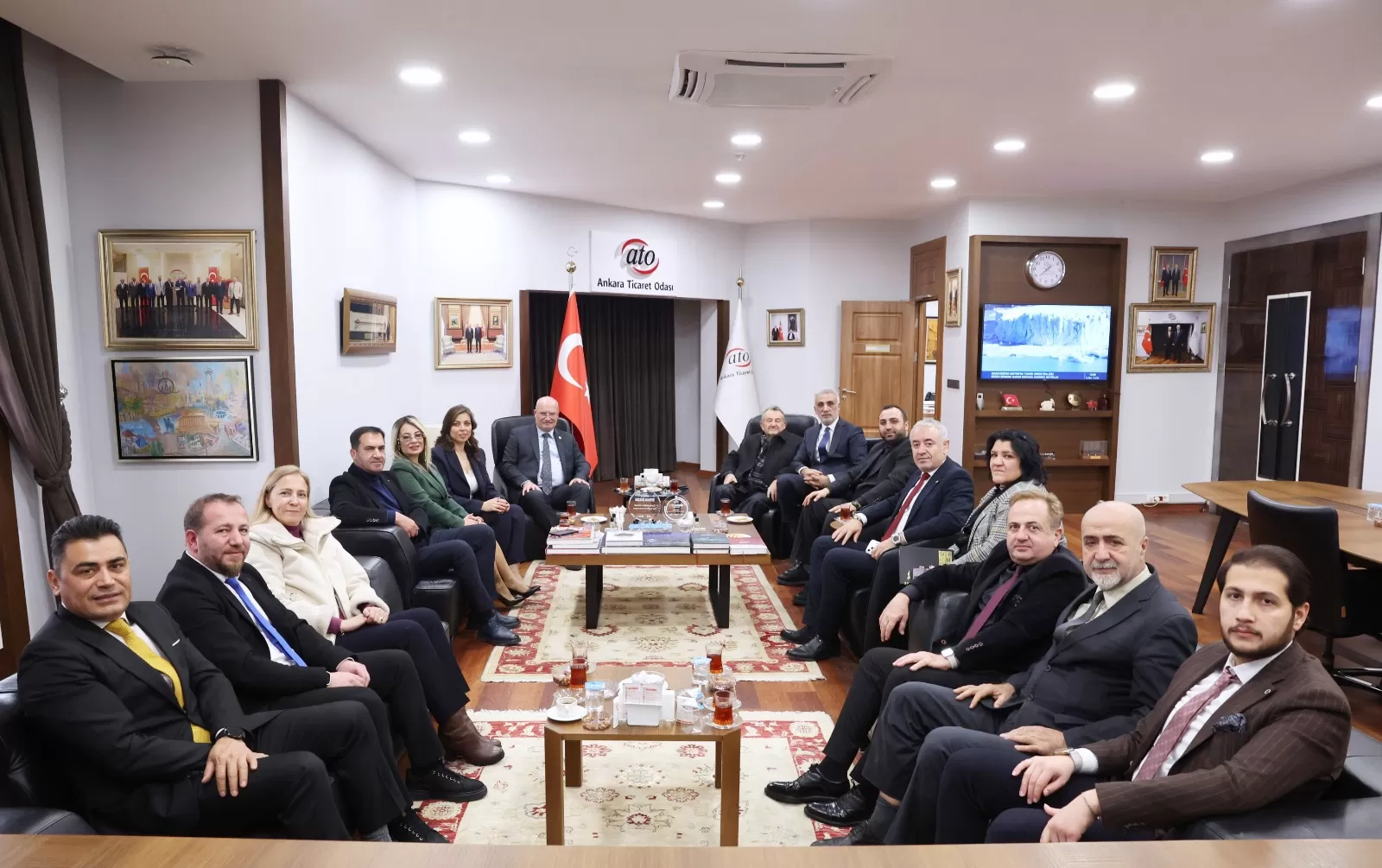RATEM Yönetiminden Ankara Ticaret Odası Başkanı Gürsel Baran’a Nezaket Ziyareti